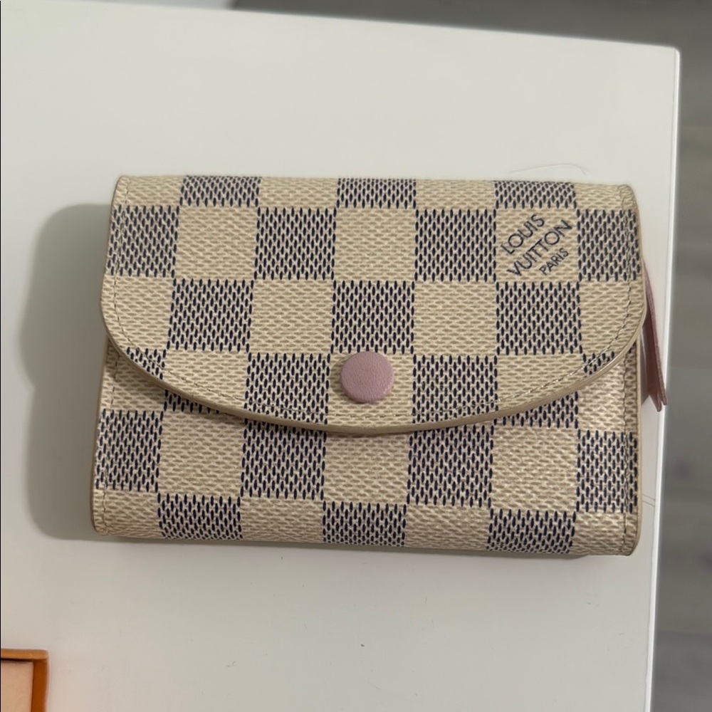 Louis Vuitton 2019 Damier Azur Pattern Rosalie Coin Purse